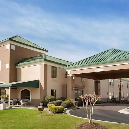 Spark By Hilton Spring Lake Fayetteville Exterior foto